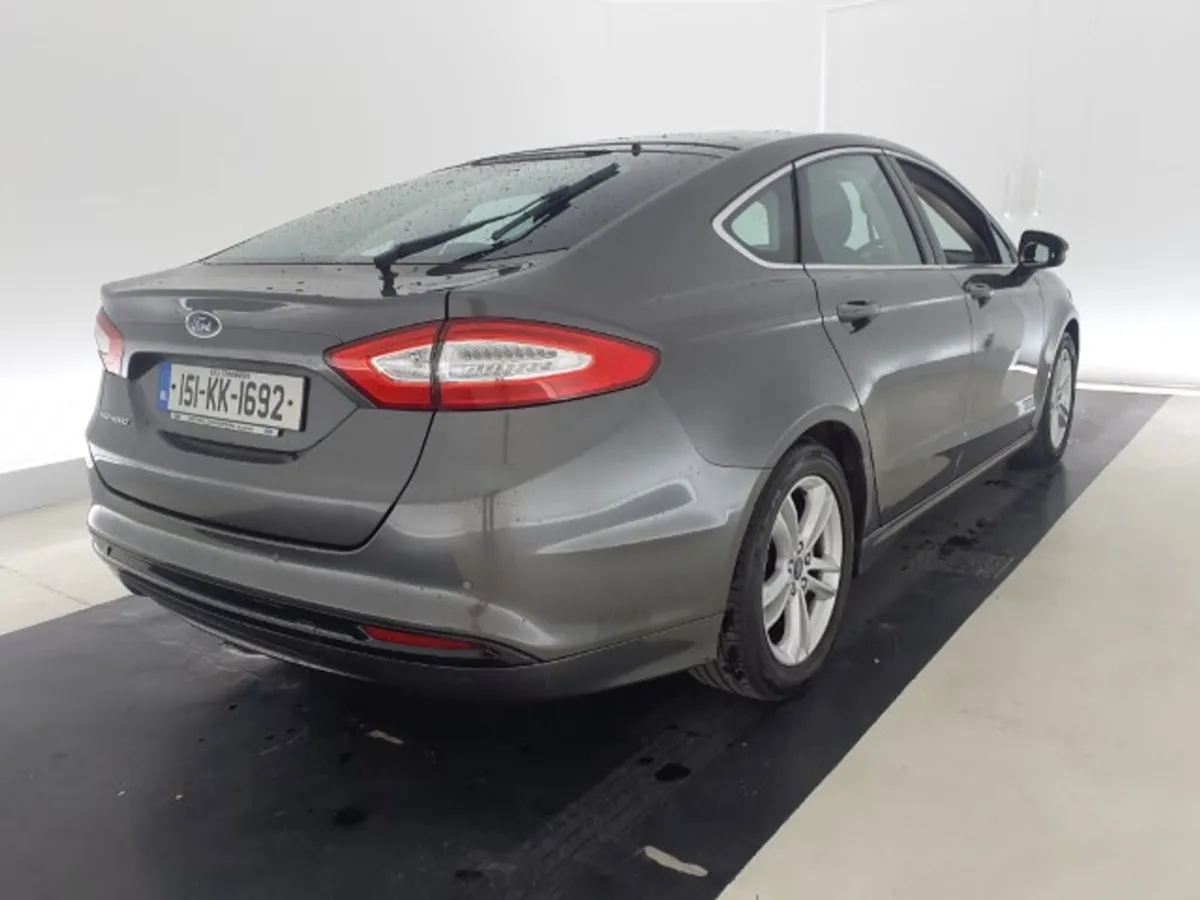Ford Mondeo Titanium 1.6 Tdci 115ps 5dr 4dr - 156 - Image 3