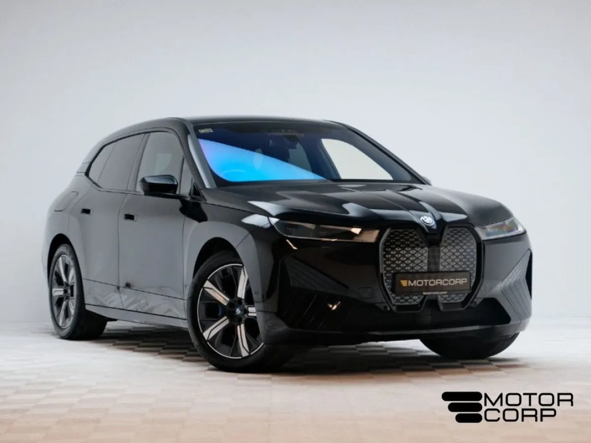 BMW IX 40 M Sport Xdrive - Image 1