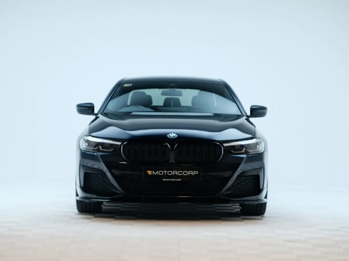 BMW 5 Series 530E M Sport Xdrive - Image 2