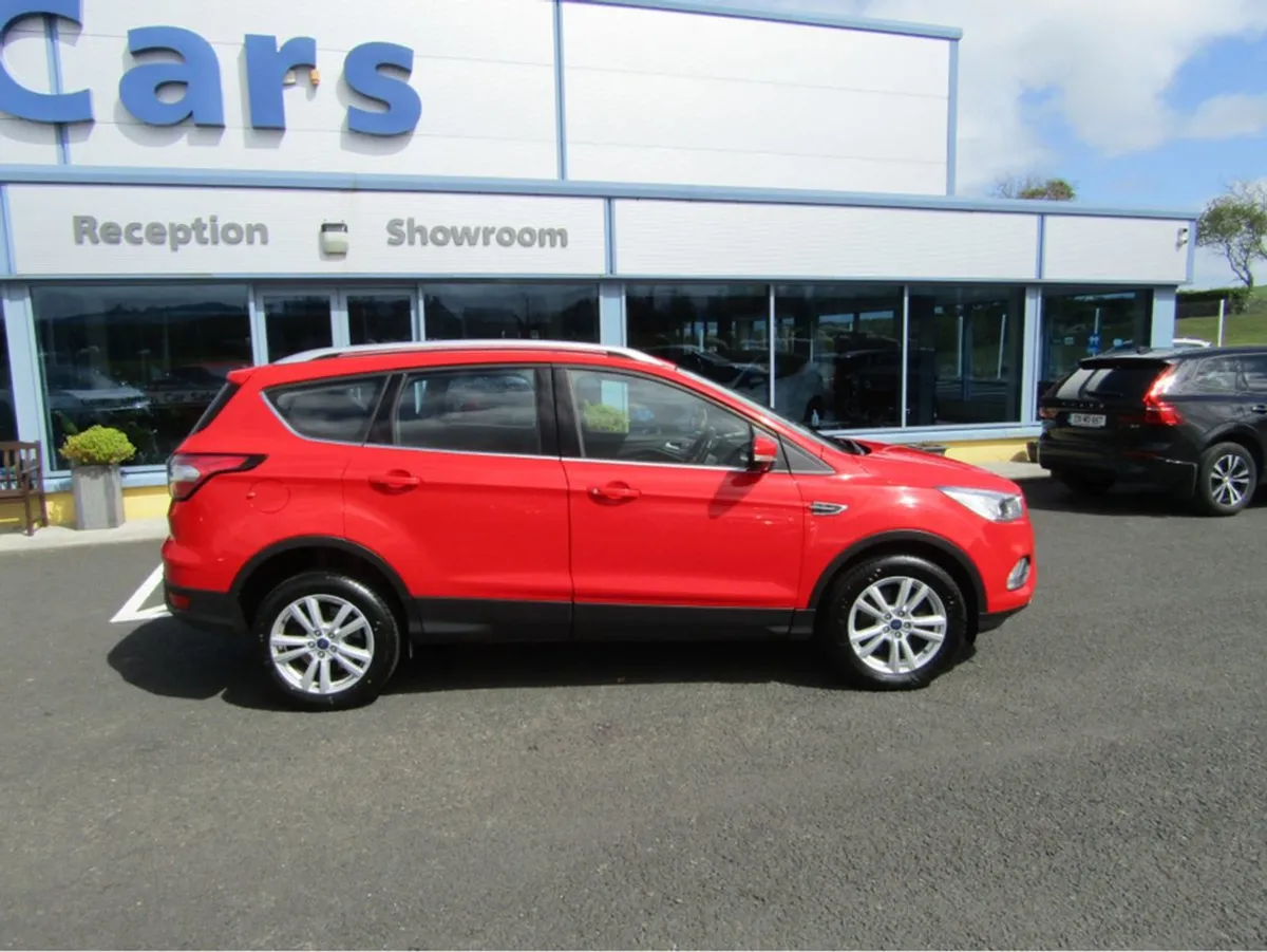 Ford Kuga 1.5 Tdci Zetec 120PS 2WD 5DR - Image 2