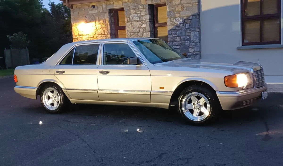 1990 W126 Mercedes 420SE S-Class - Image 2