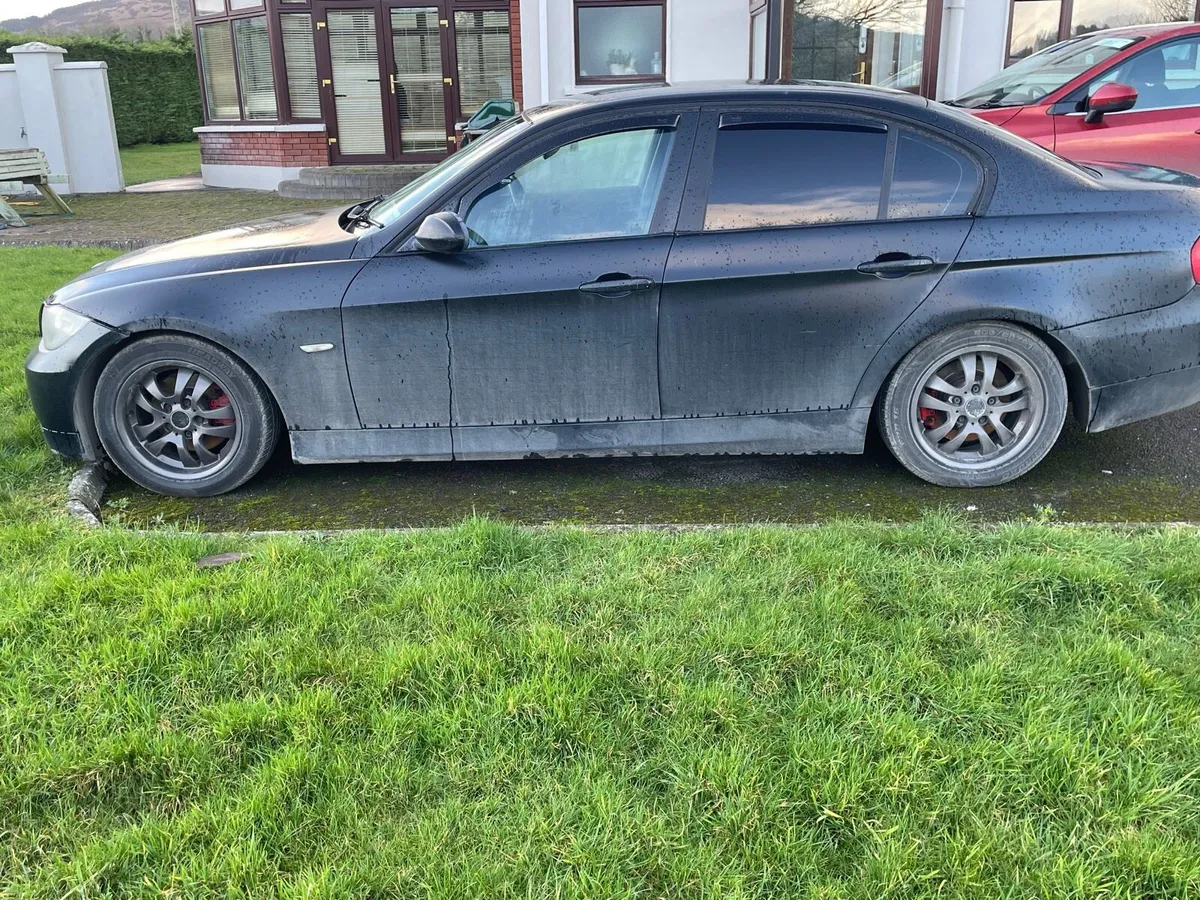 BMW - Image 4