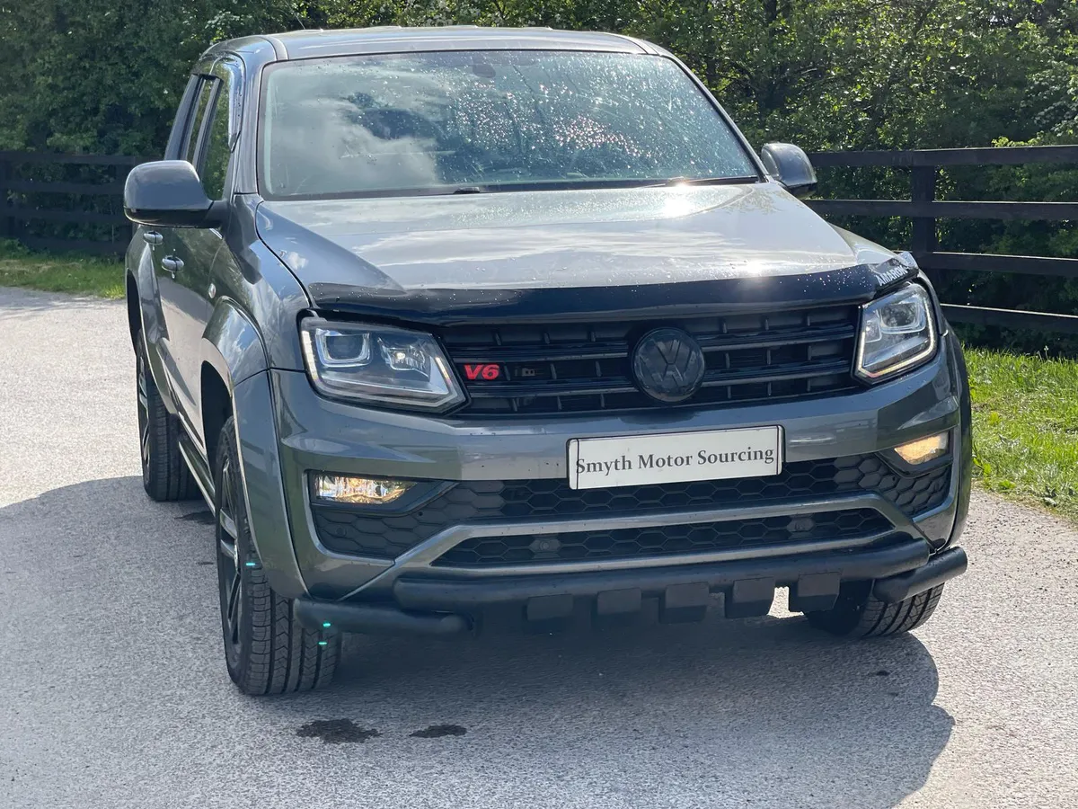 192 Volkswagen Amarok 258bhp Black Ed***** - Image 4