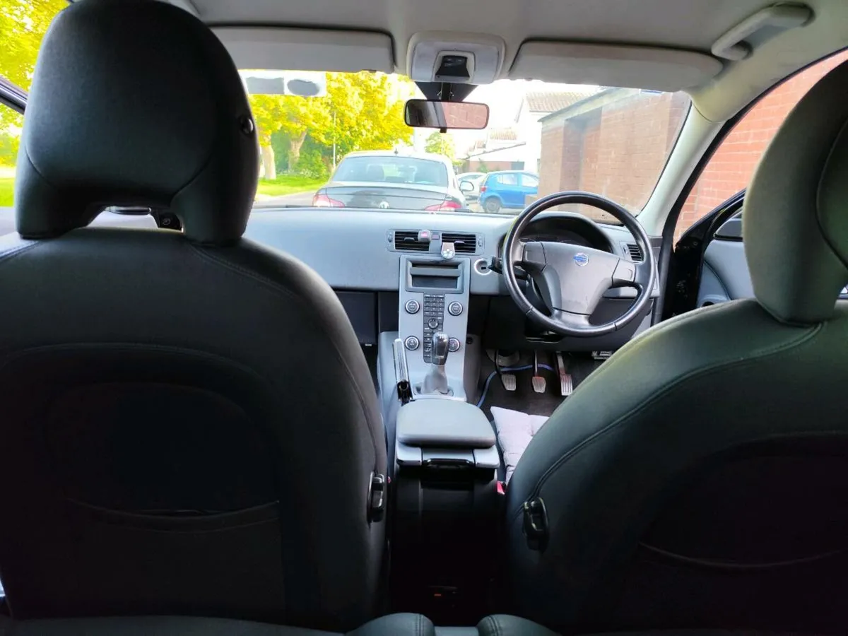 Volvo C30 - Image 2