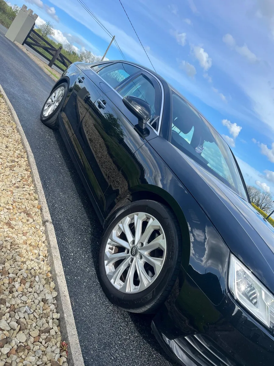 15 Audi a4 2.0 (facelift) - Image 4