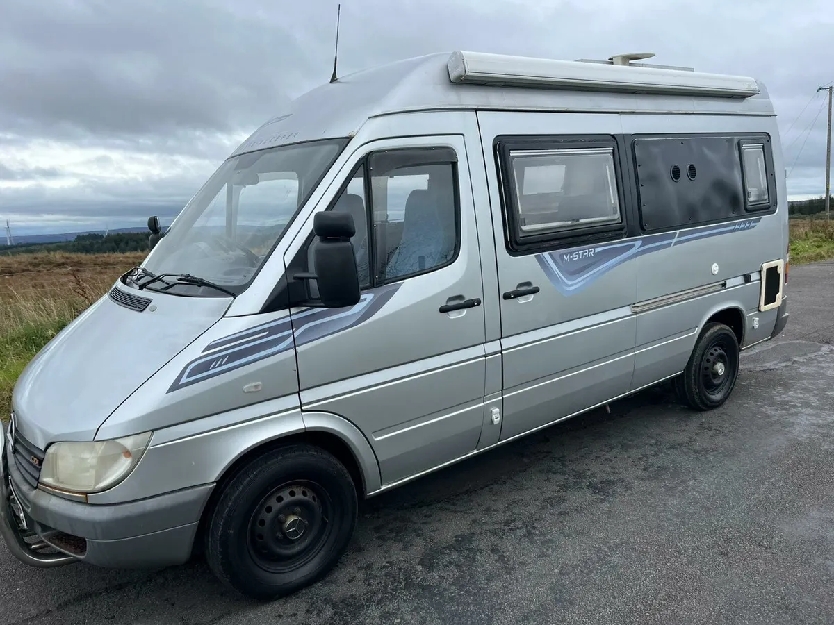 2003 Mercedes Sprinter Camper - Image 2
