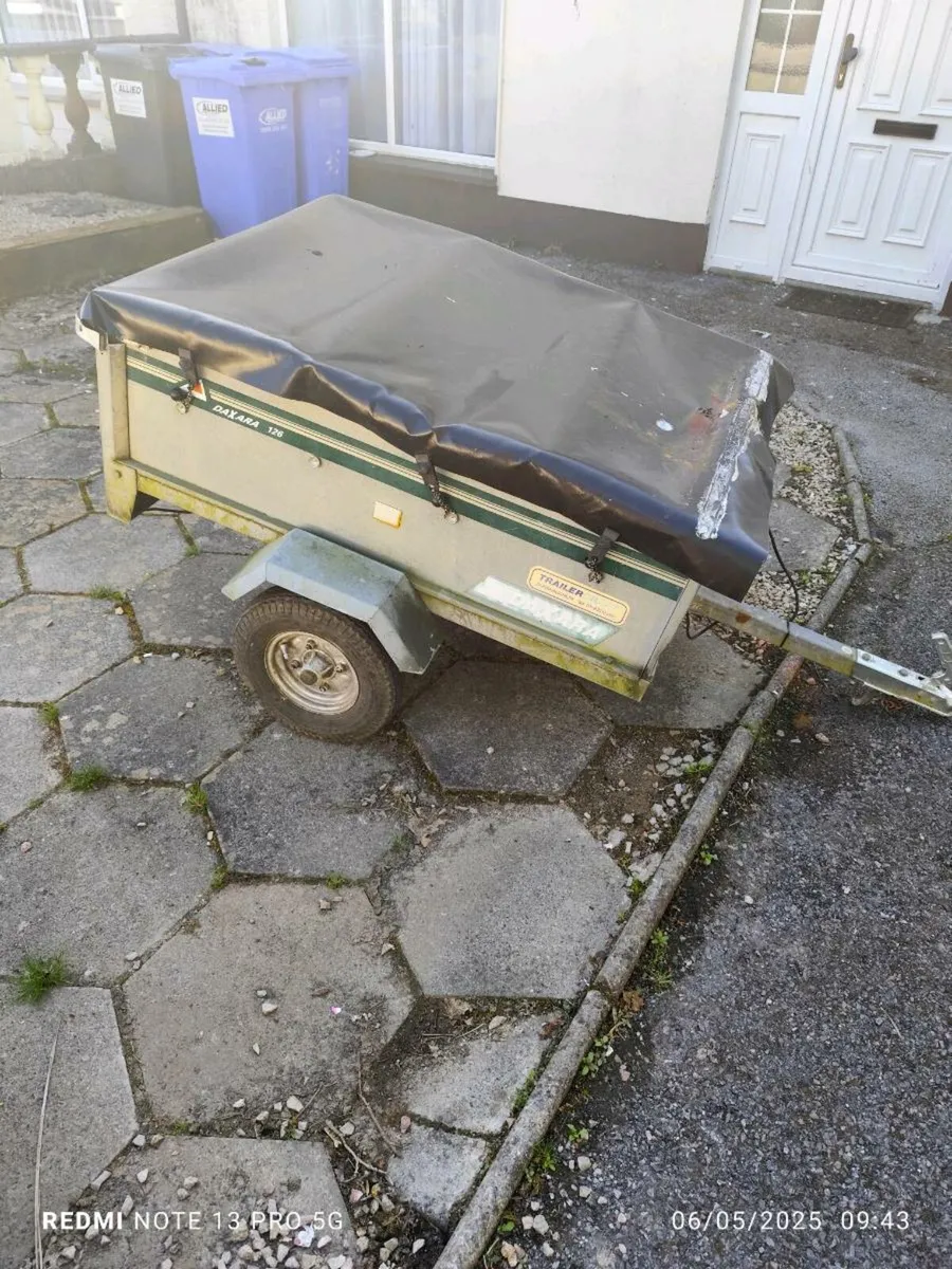 Daxara 126 Car Trailer - Image 1
