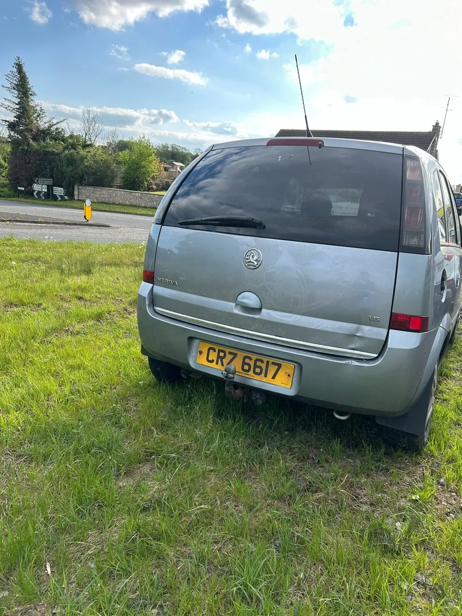 Car - Image 3