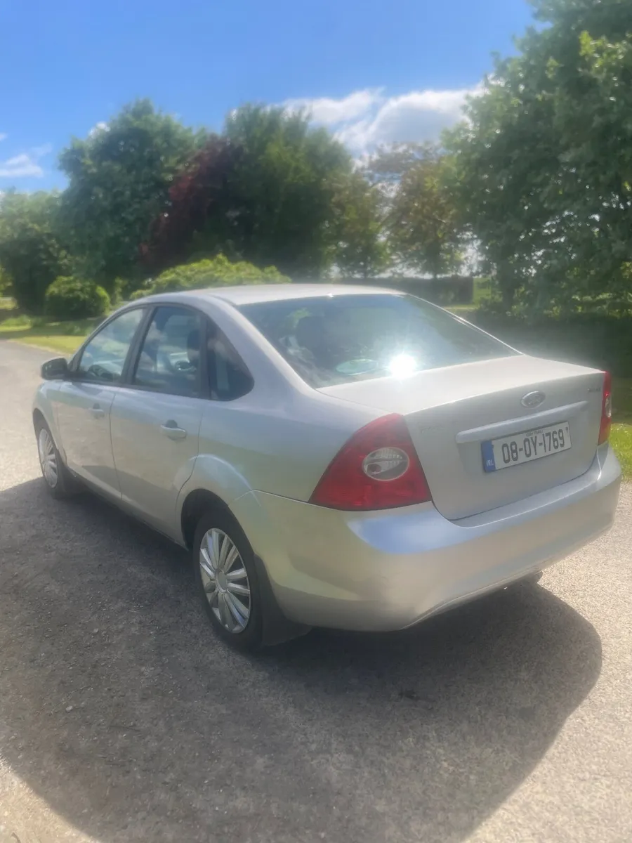 Ford Focus 2008 - Image 2