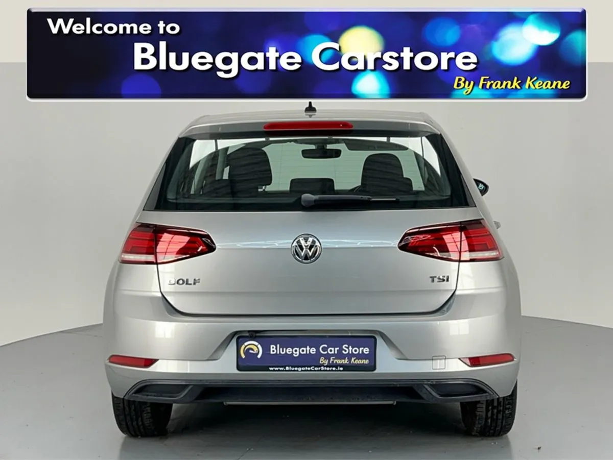 Volkswagen Golf 1.2tsi Comfortline dsg Gearbox se - Image 4