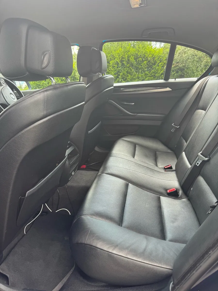 BMW 5-Series 520d 2013 - Image 4