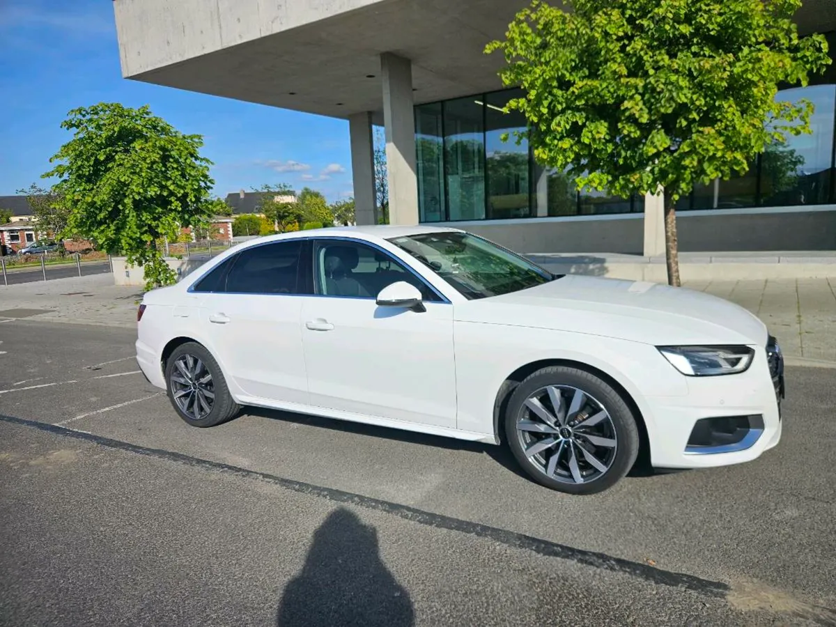 Audi A4 - Image 1