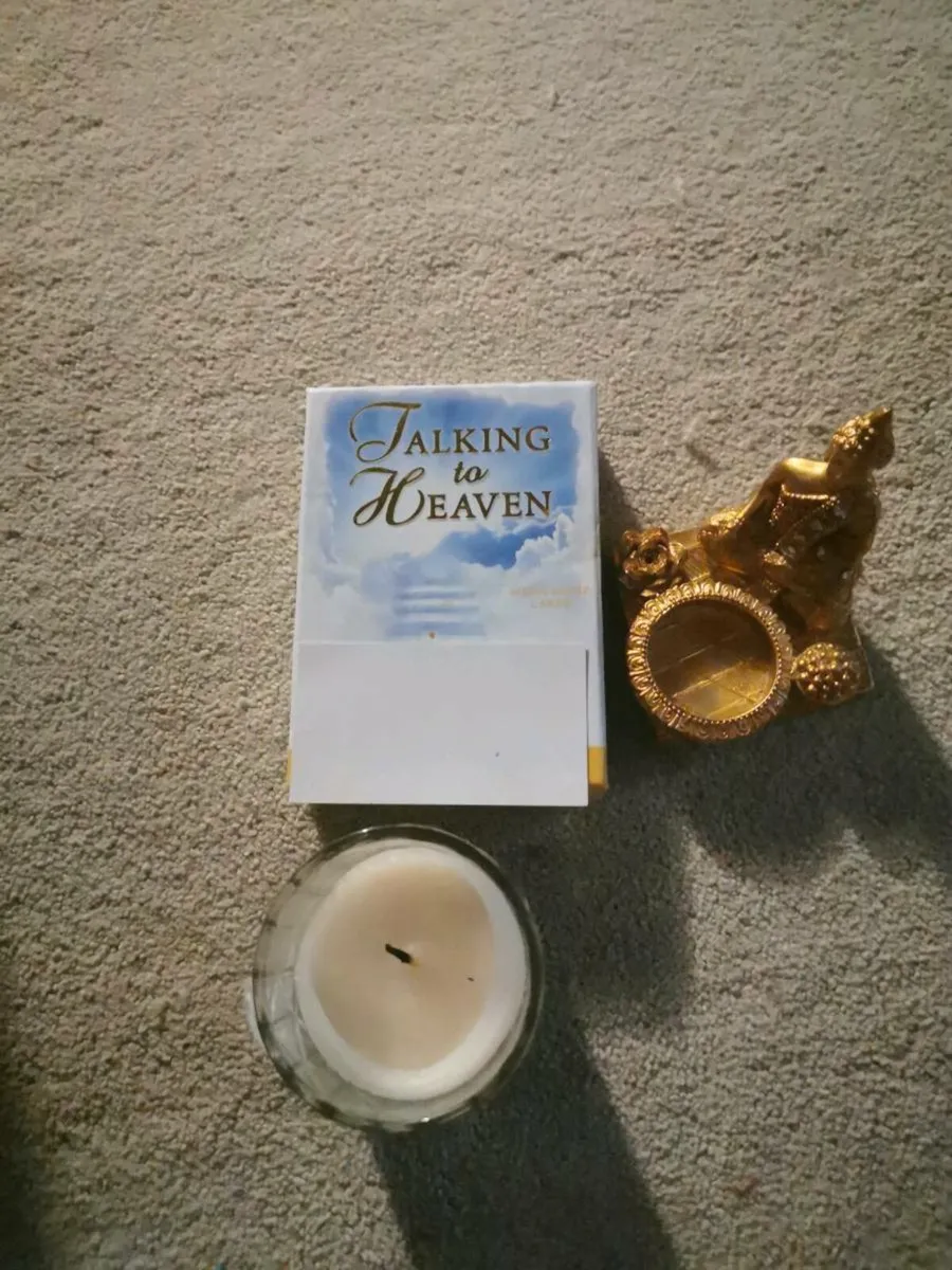 Medium Reader available for readings - Image 4
