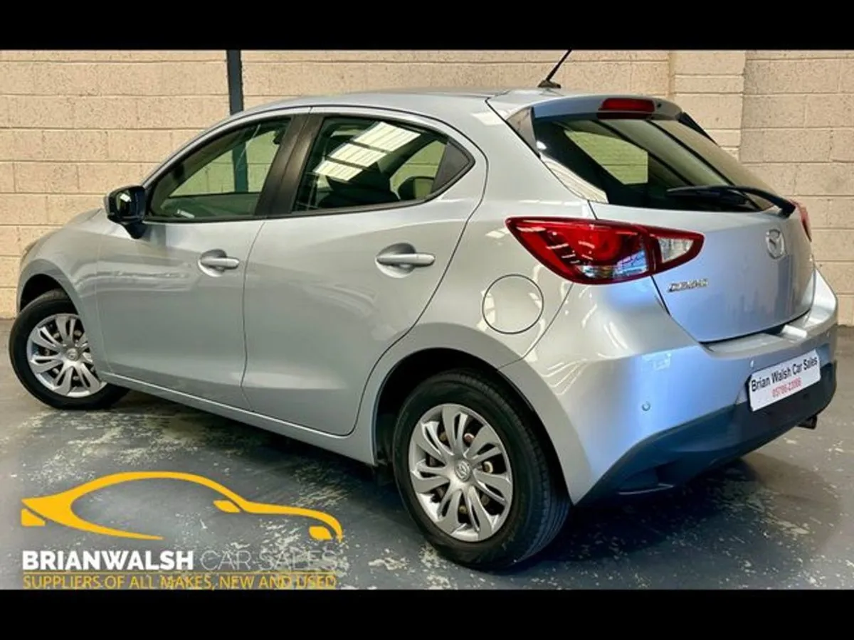 Mazda Demio 1.3 S - Image 4