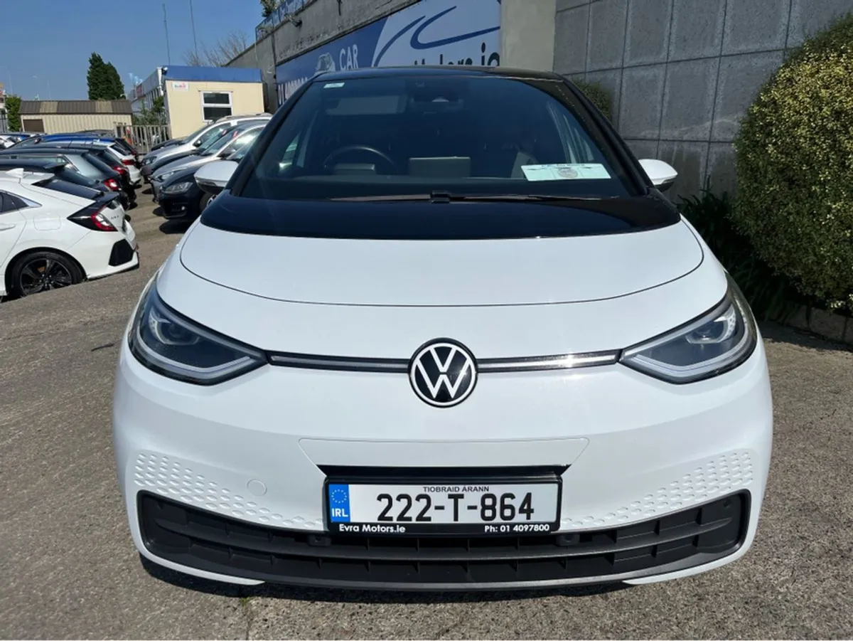 Volkswagen ID.3 PRO 58kwh Electric //high Spec//p - Image 2
