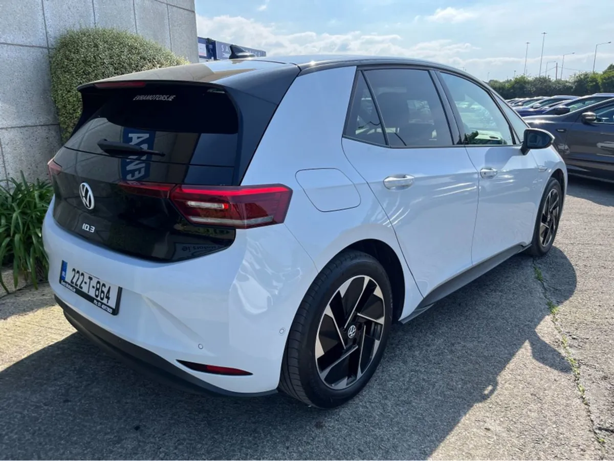Volkswagen ID.3 PRO 58kwh Electric //high Spec//p - Image 4