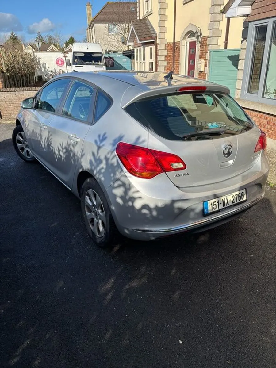 2015 Vauxhall Astra - Image 2