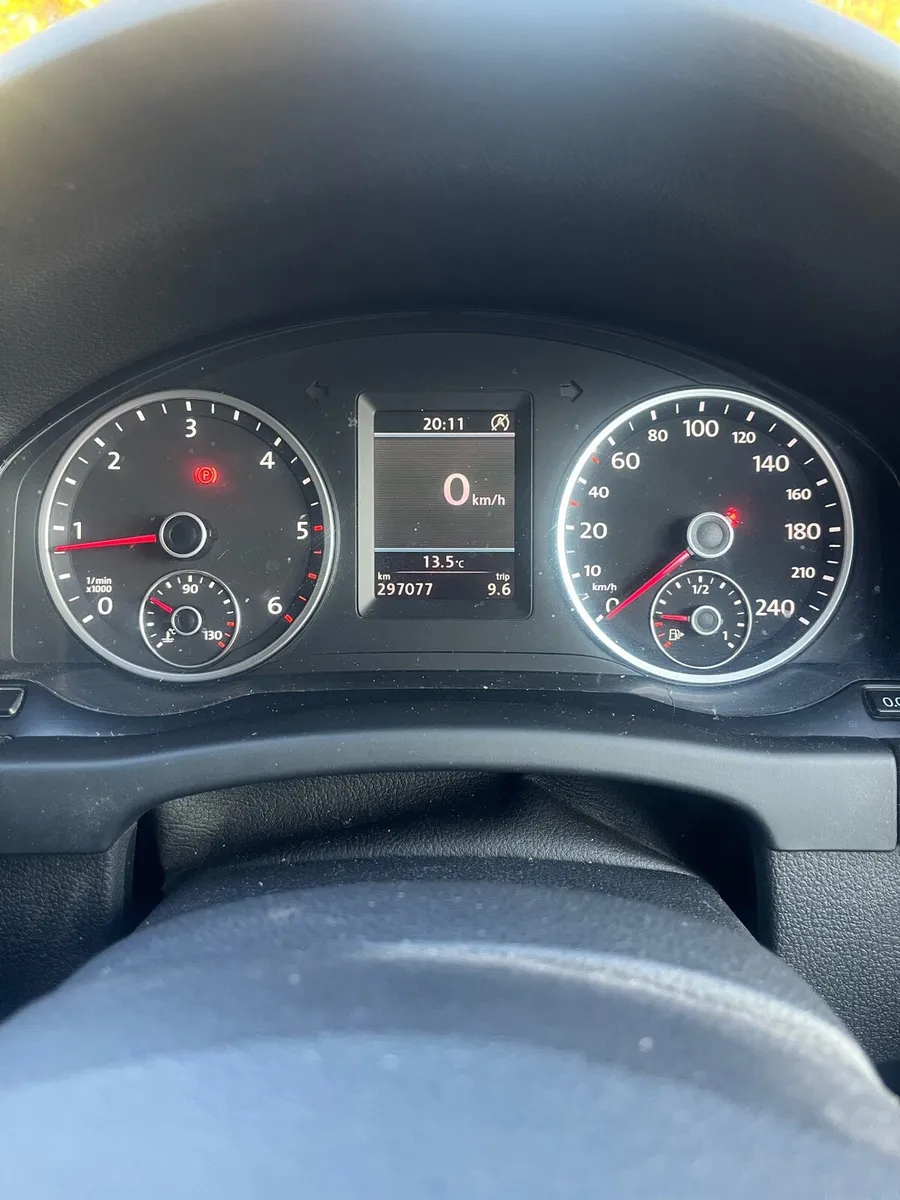 Volkswagen Tiguan Sport - Image 3