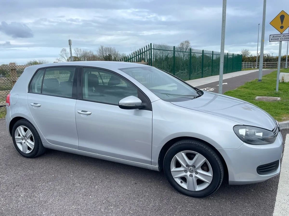Volkswagen Golf - Image 1