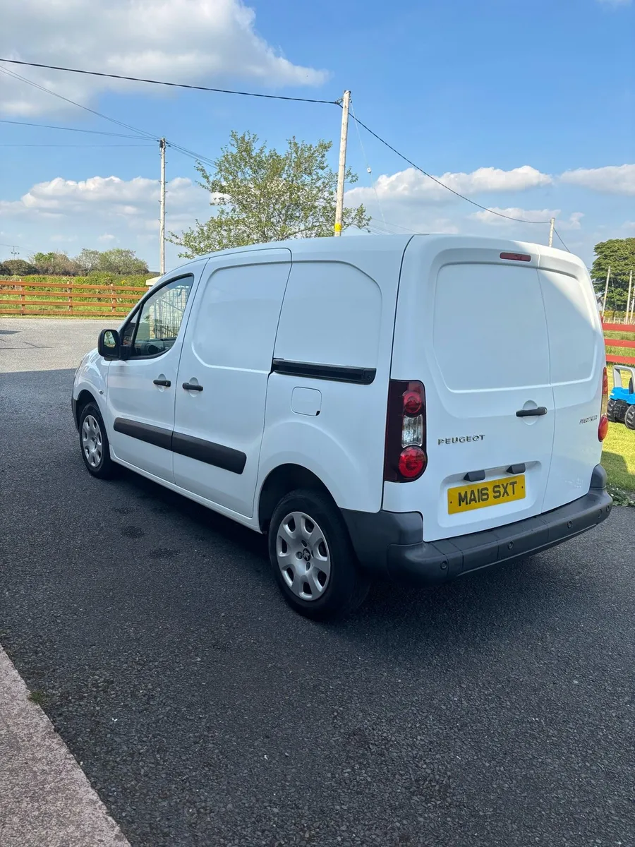 2016 Peugeot partner (berlingo) - Image 3
