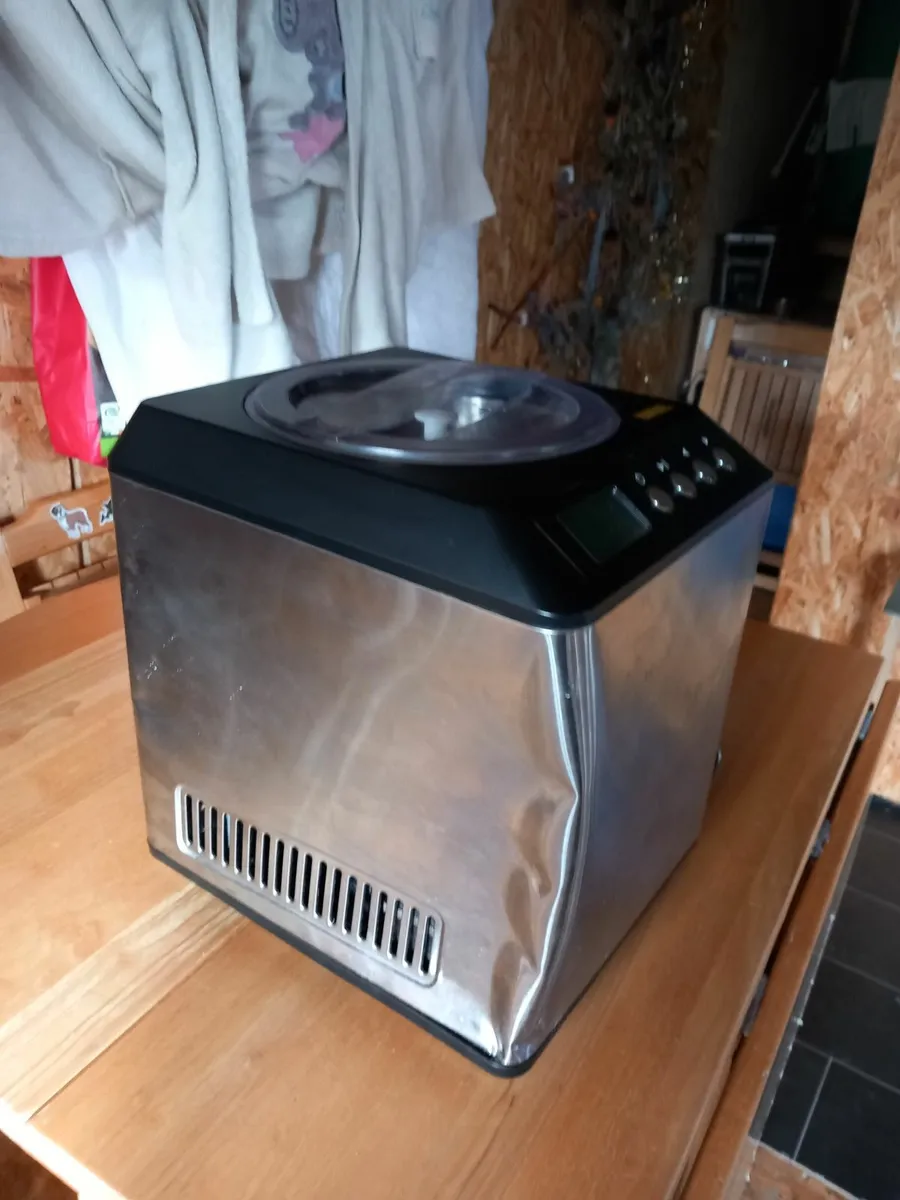 Ice cream maķer - Image 1