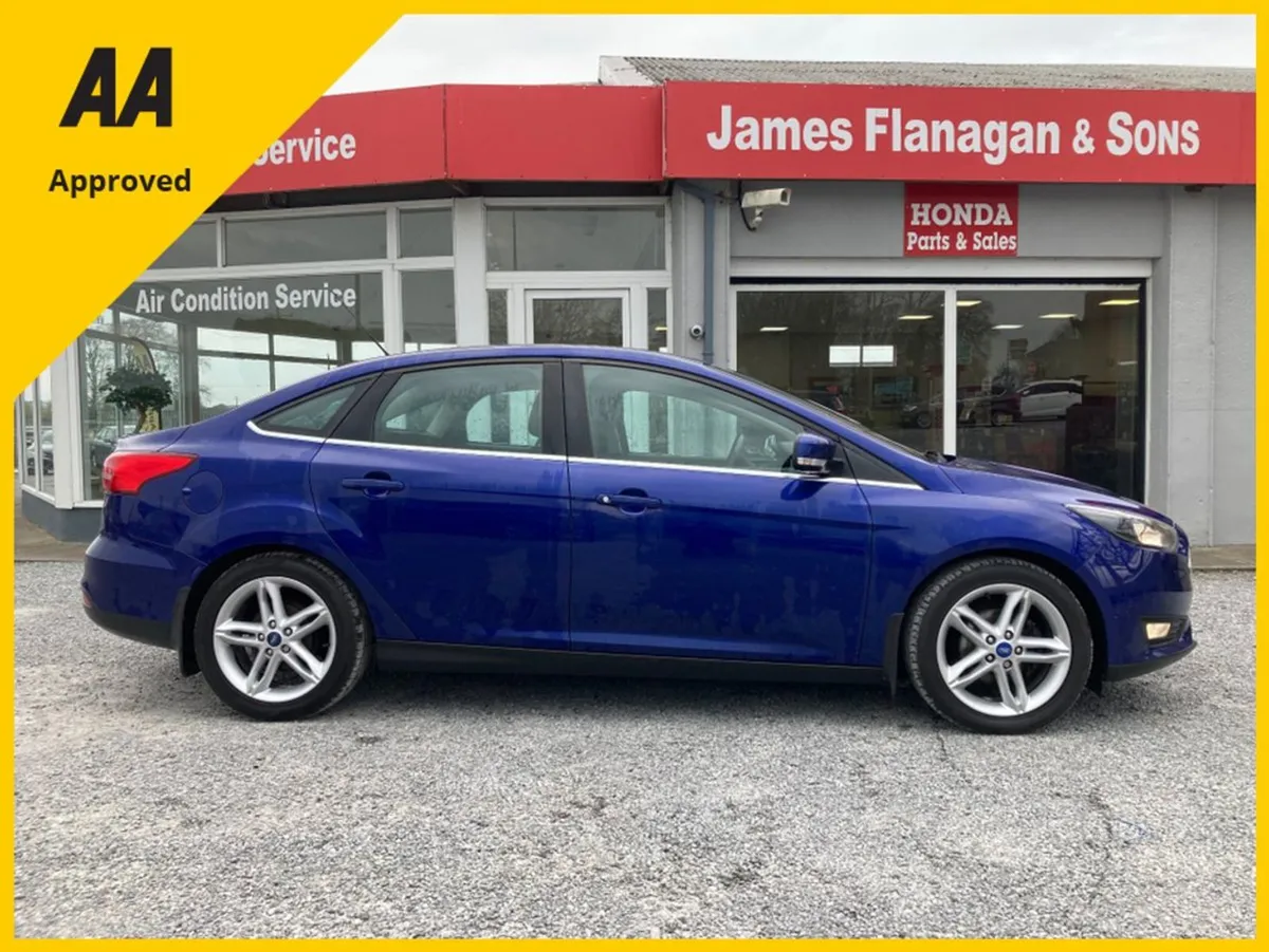 Ford Focus Zetec 1.6 Tdci 95ps 4DR - Image 3