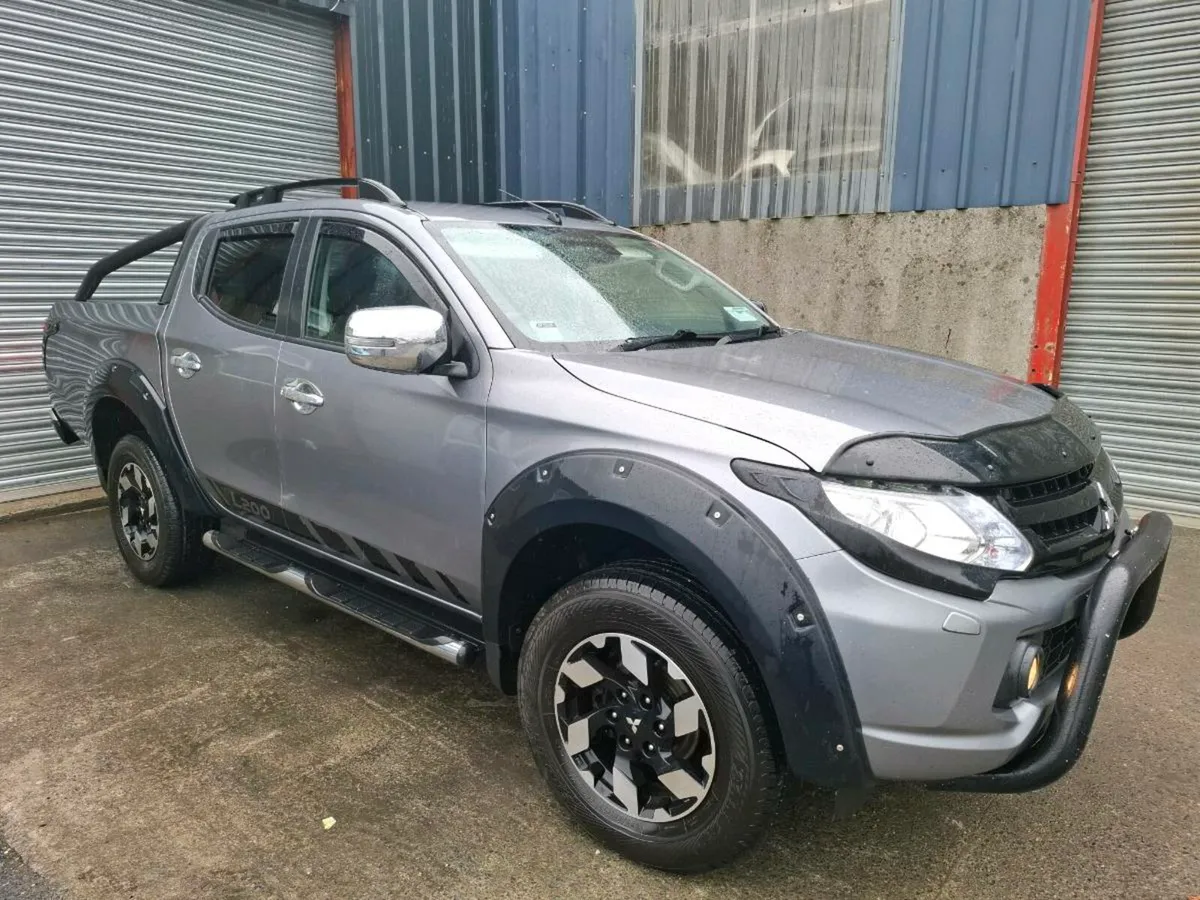 L200 INTENSE 2.3TD 180BHP  MINT CONDITION - Image 1