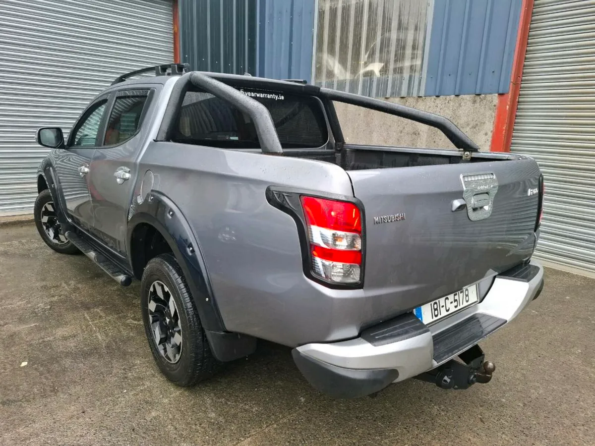 L200 INTENSE 2.3TD 180BHP  MINT CONDITION - Image 4