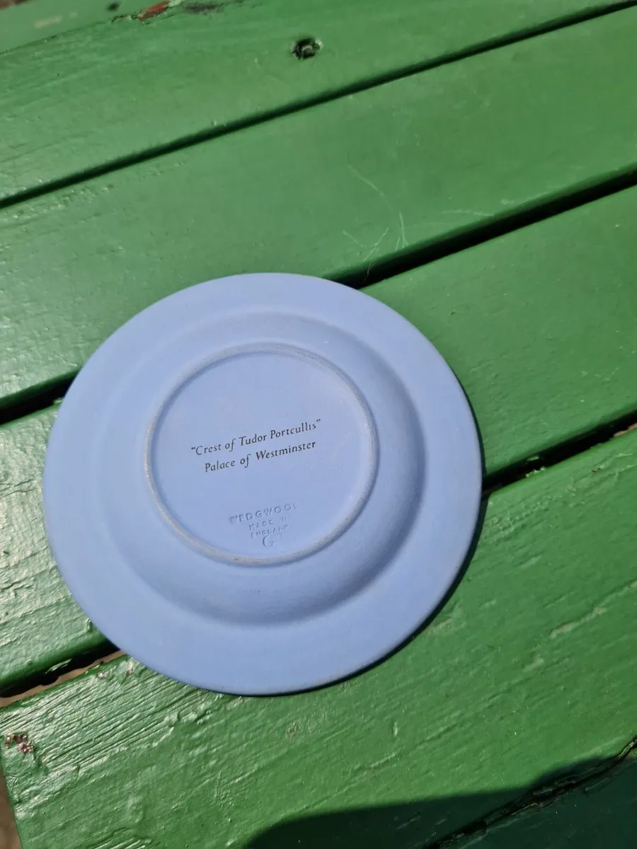 Collectables - Image 1