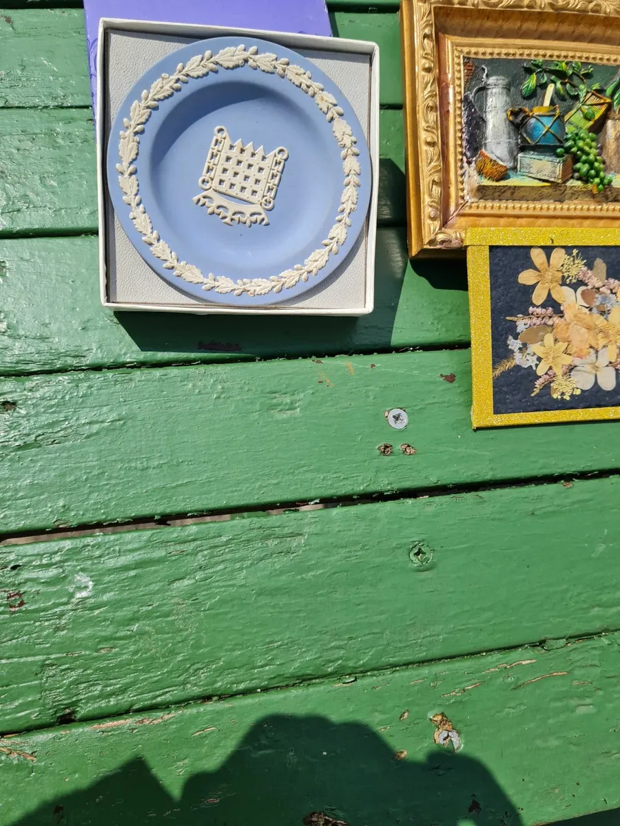 Collectables - Image 4