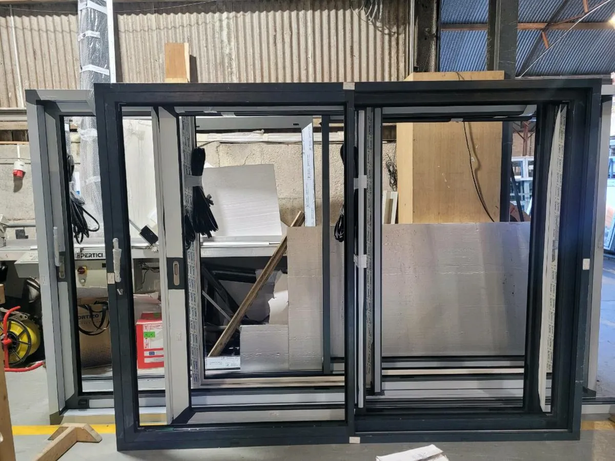 Toms pvc doors D22PP30 - Image 1