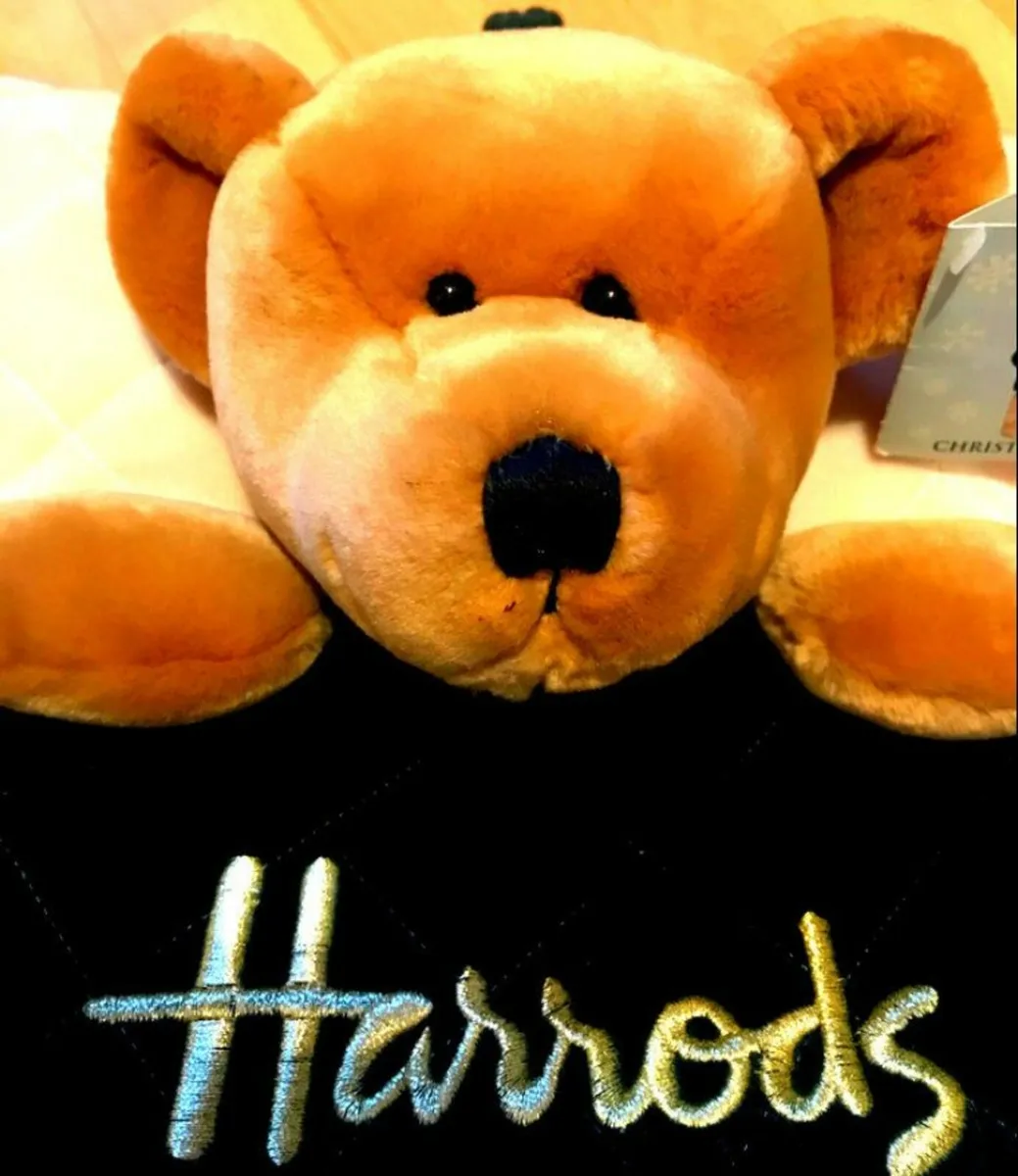 Vintage Authentic Harrods Nightware Case BNWT - Image 3
