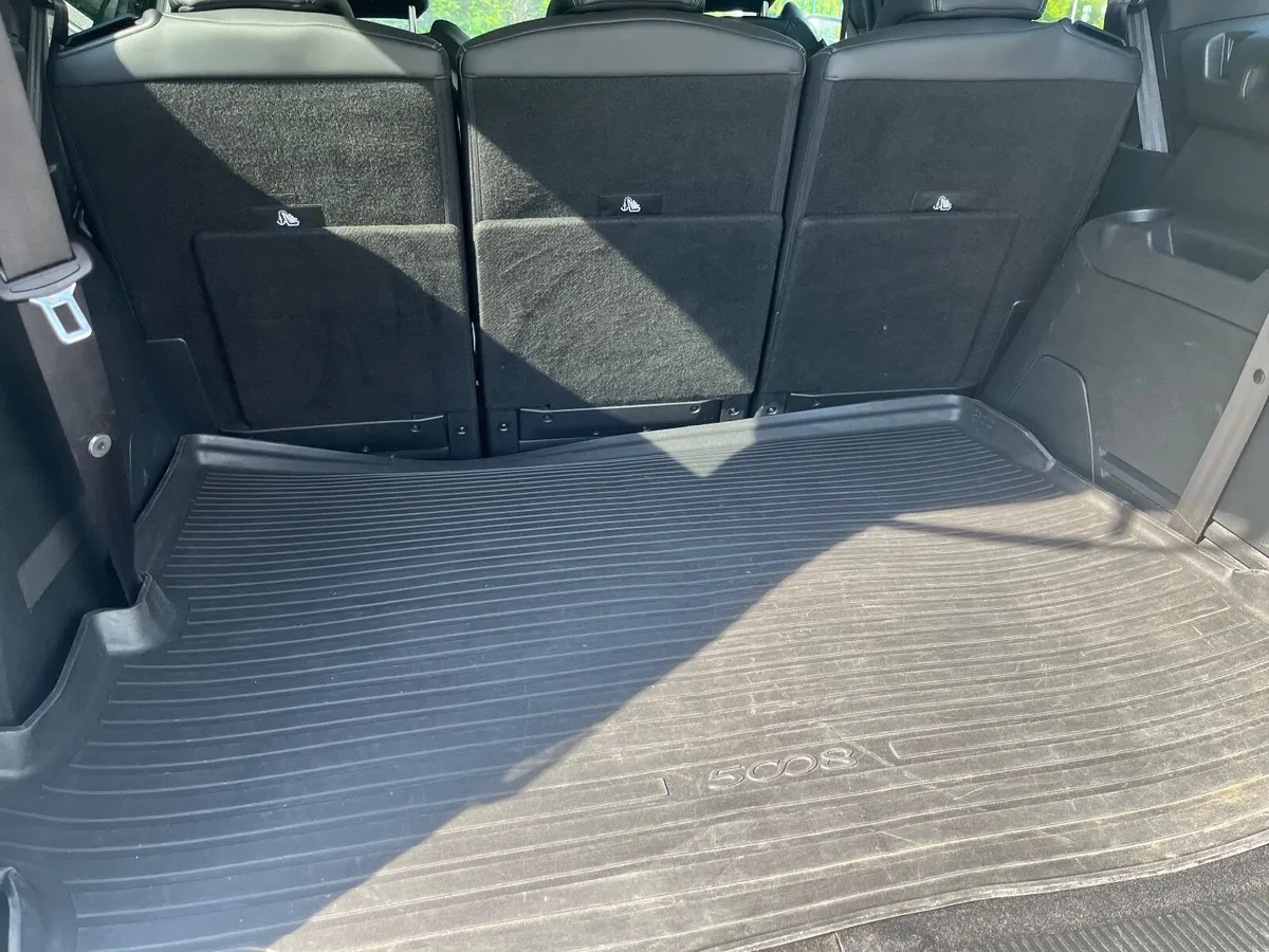 Peugeot 5008 2021 - Image 4
