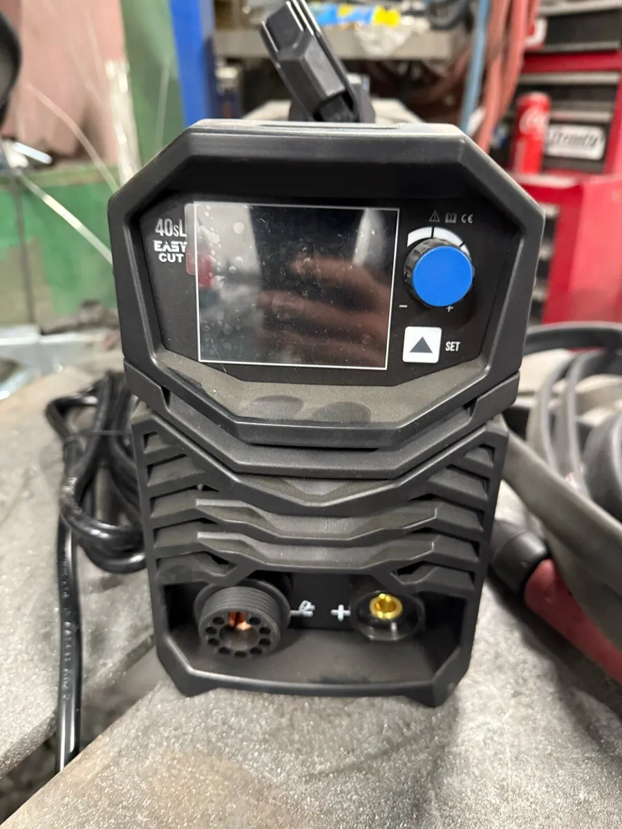 Plasma cutter 40a 1ph - Image 3