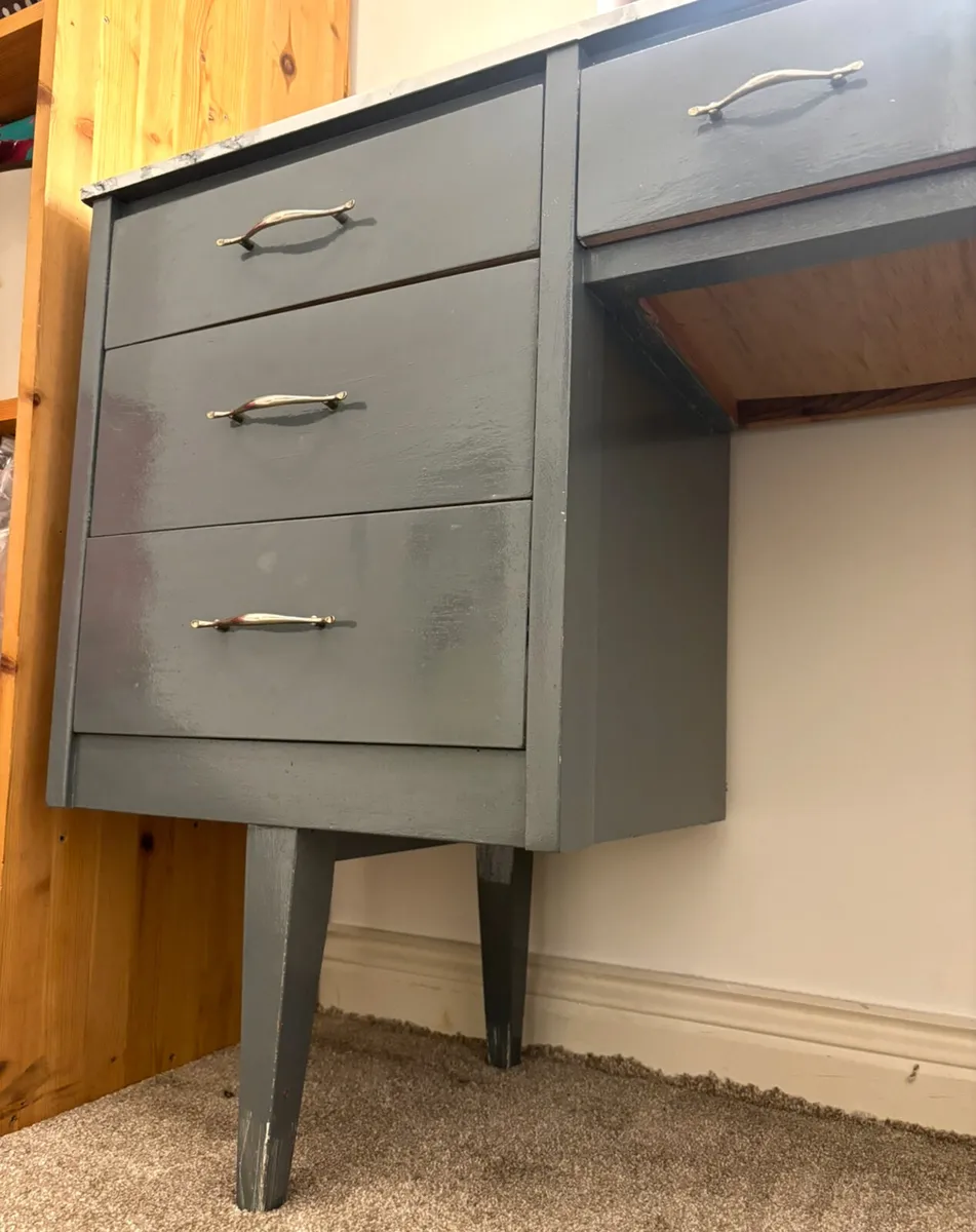 Vintage dresser, up cycled - Image 4