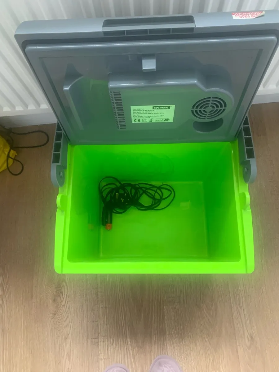 Portable freezer - Image 2