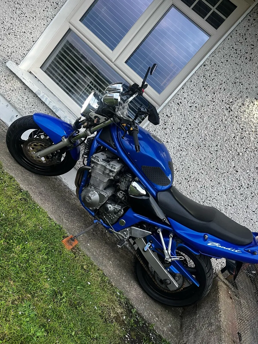 2005 Suzuki bandit 600 - Image 2