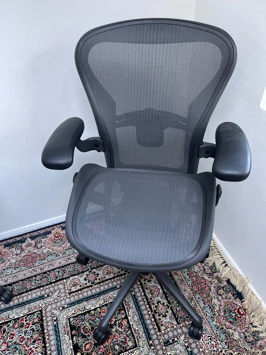 Herman Miller Aeron Remastered Office Chair - Image 3