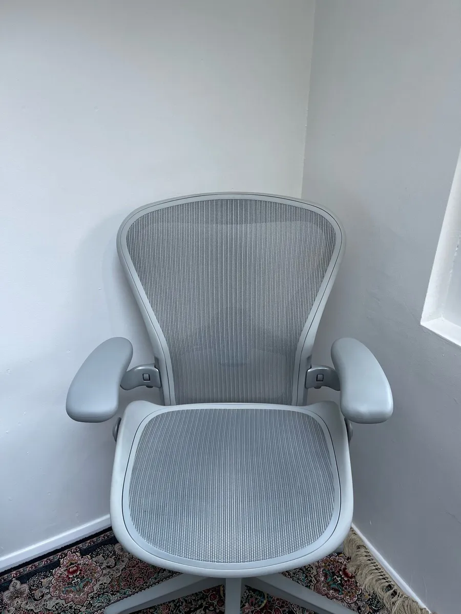 Herman Miller Aeron Remastered Office Chair - Image 3