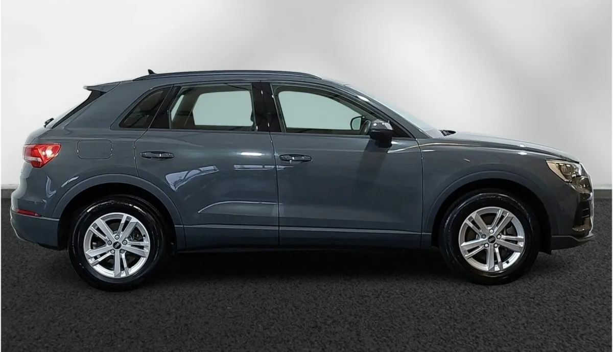 Audi Q3 2023 Tfsi Plug in Hybrid Automatic - Image 2