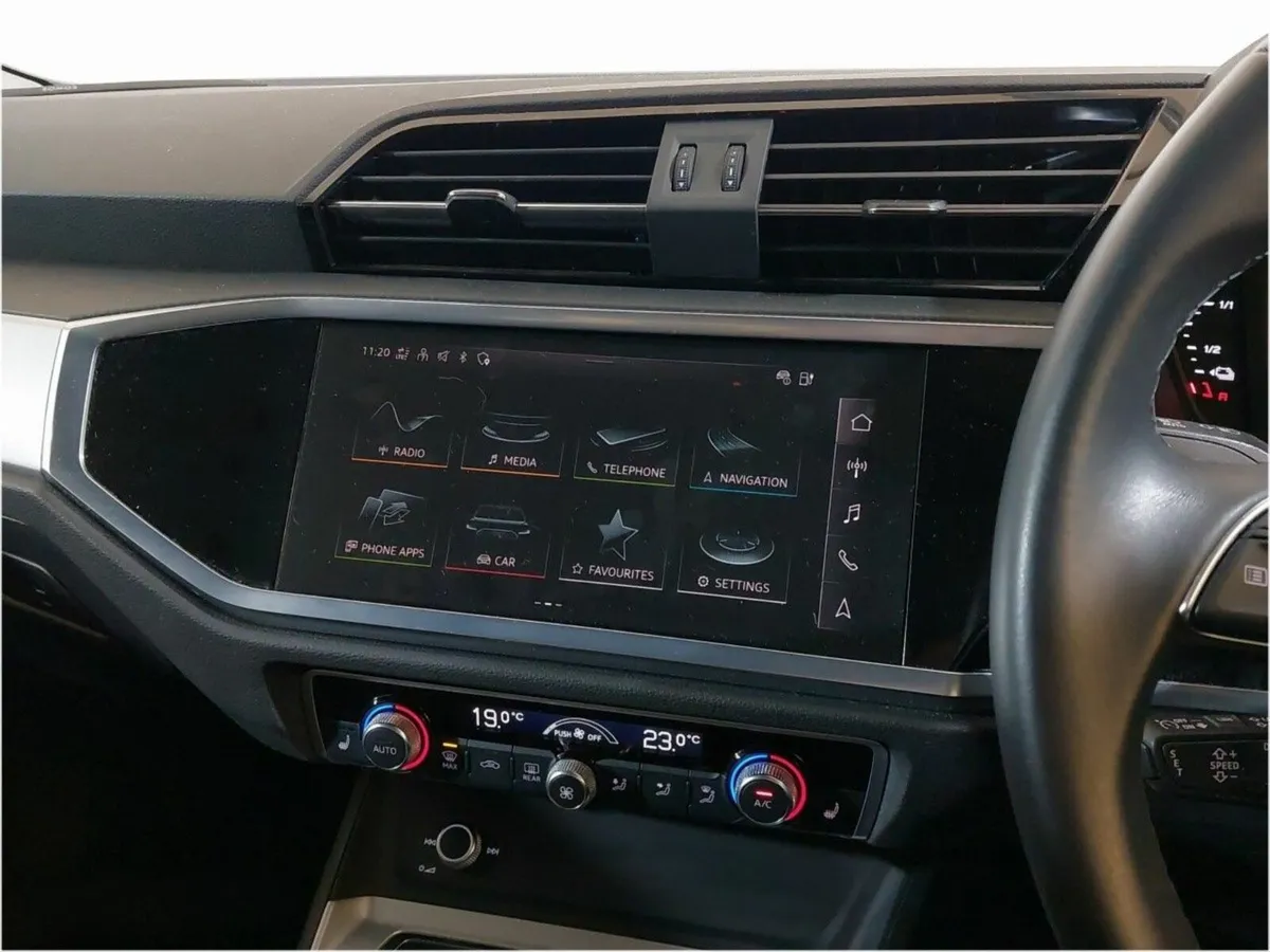 Audi Q3 2023 Tfsi Plug in Hybrid Automatic - Image 4