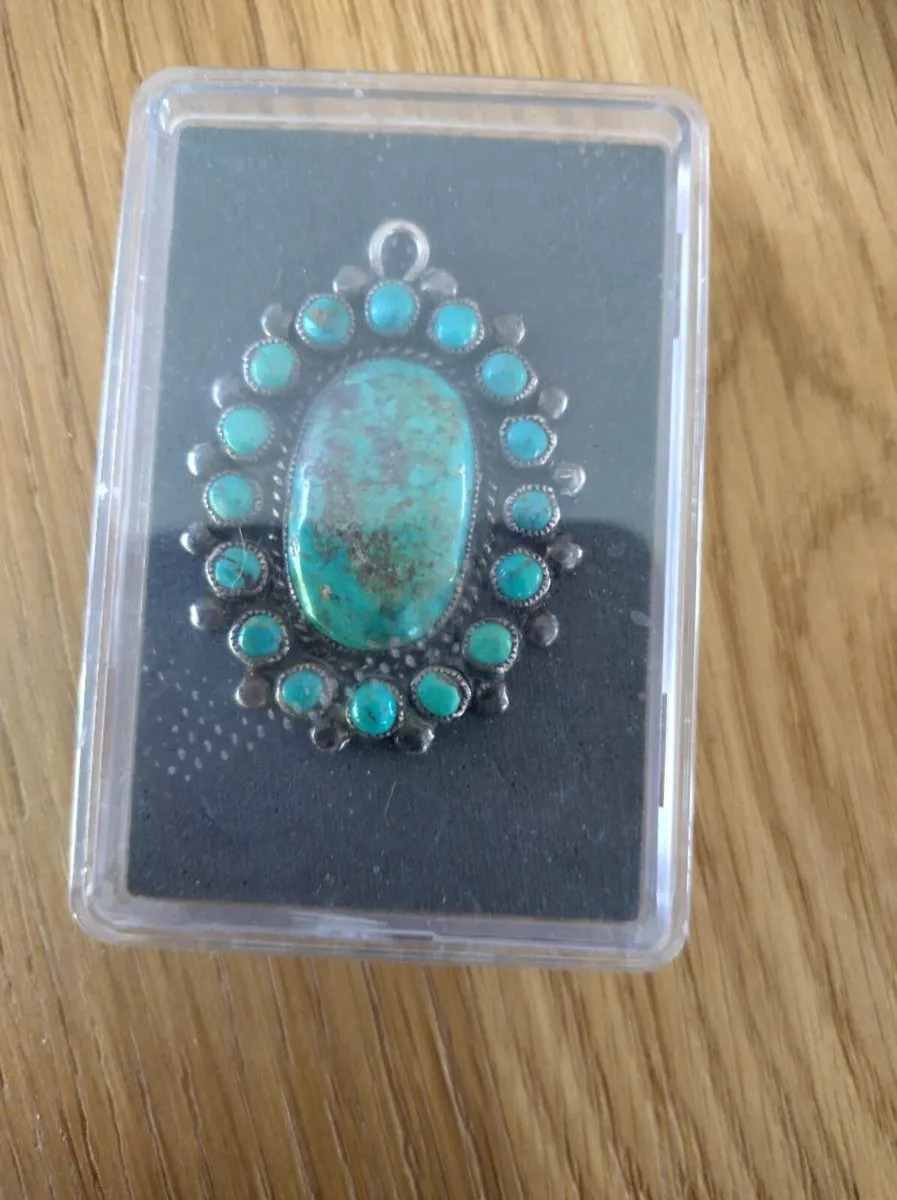 Natural Stone Pendant
Large Vintage Jewellery - Image 2