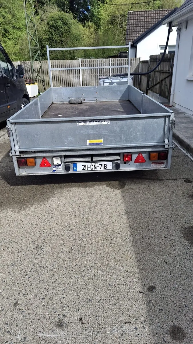 Plant Trailer and Tracked Dumper - Image 4