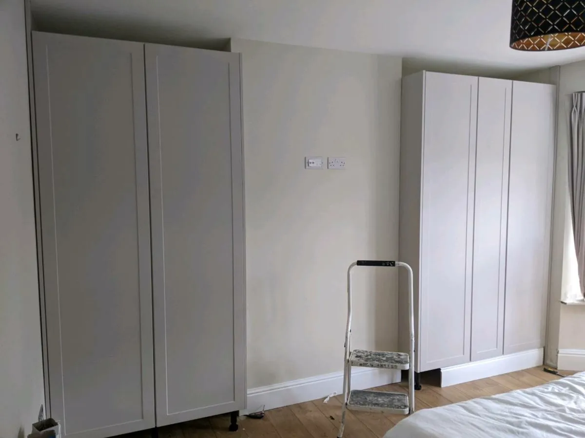 Kitchen fitters wanted