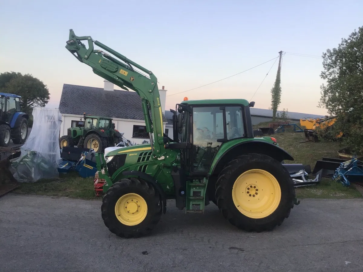 John Deere 6120m with JD 623r Loader - Image 1