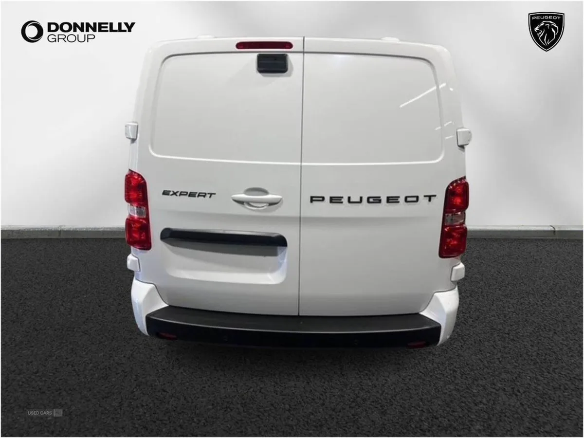 Peugeot Expert 2.0 Bluehdi 145 Asphalt Van - Image 3