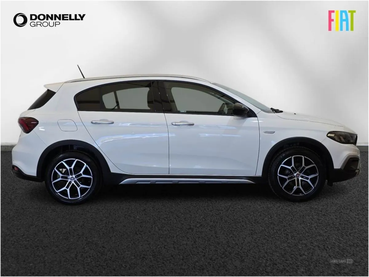 Fiat Tipo Cross 1.0 5dr - Image 3