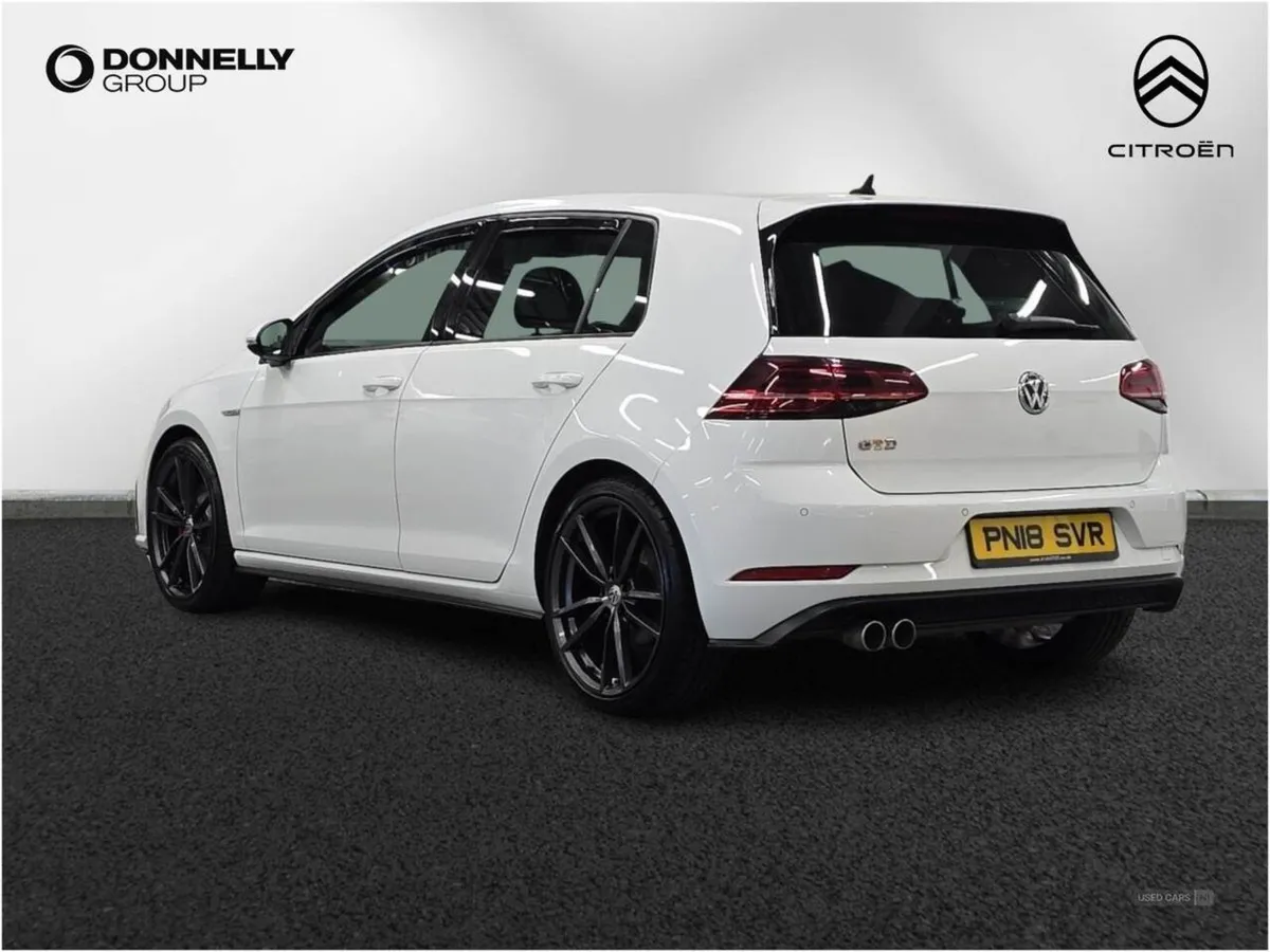 Volkswagen Golf 2.0 TDI 184 GTD 5dr - Image 2