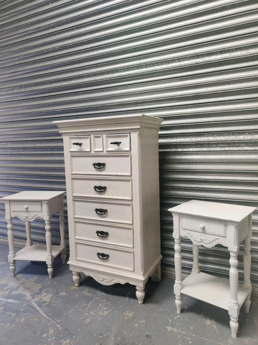 French Brittany 7 bedroom set * delivery - Image 1