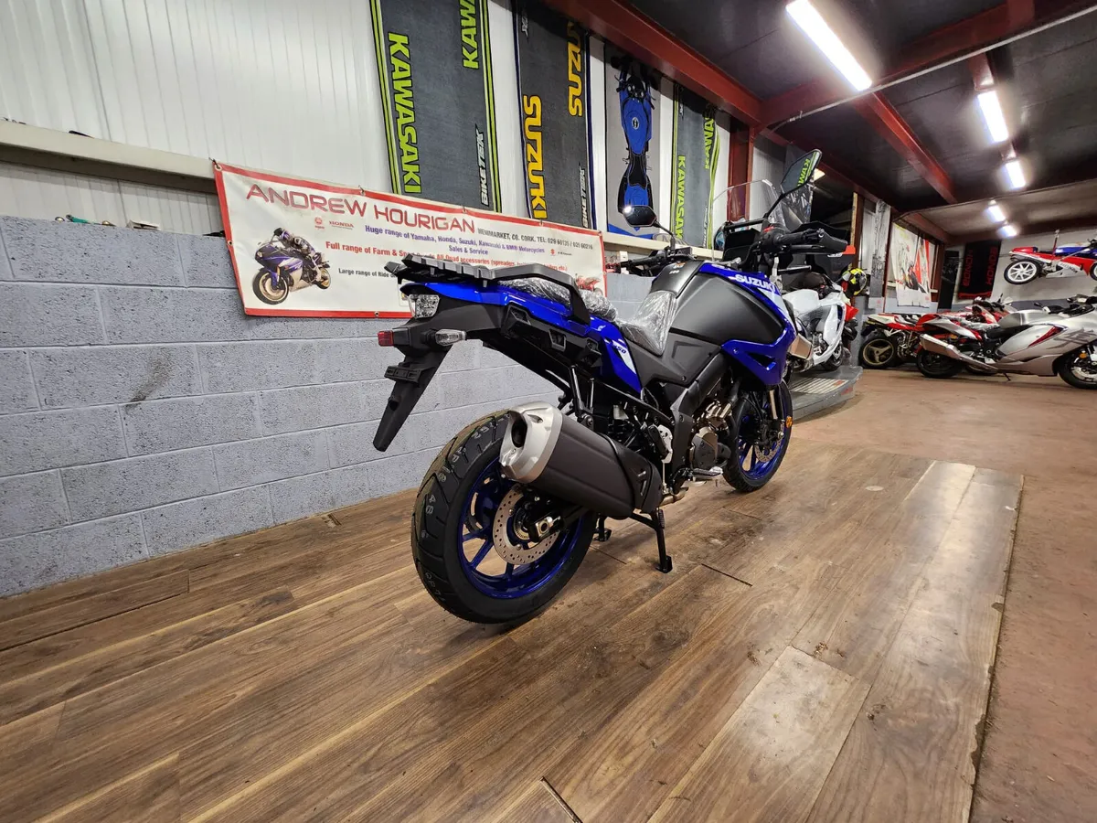 Brand New  Suzuki DL1050 V Strom - Image 4
